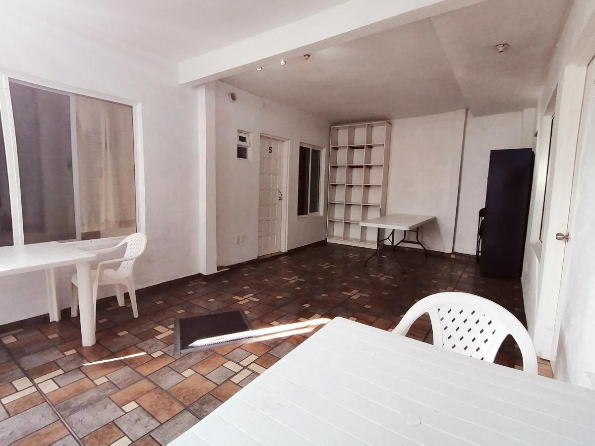 Hostal Maple Querétaro Buitenkant foto